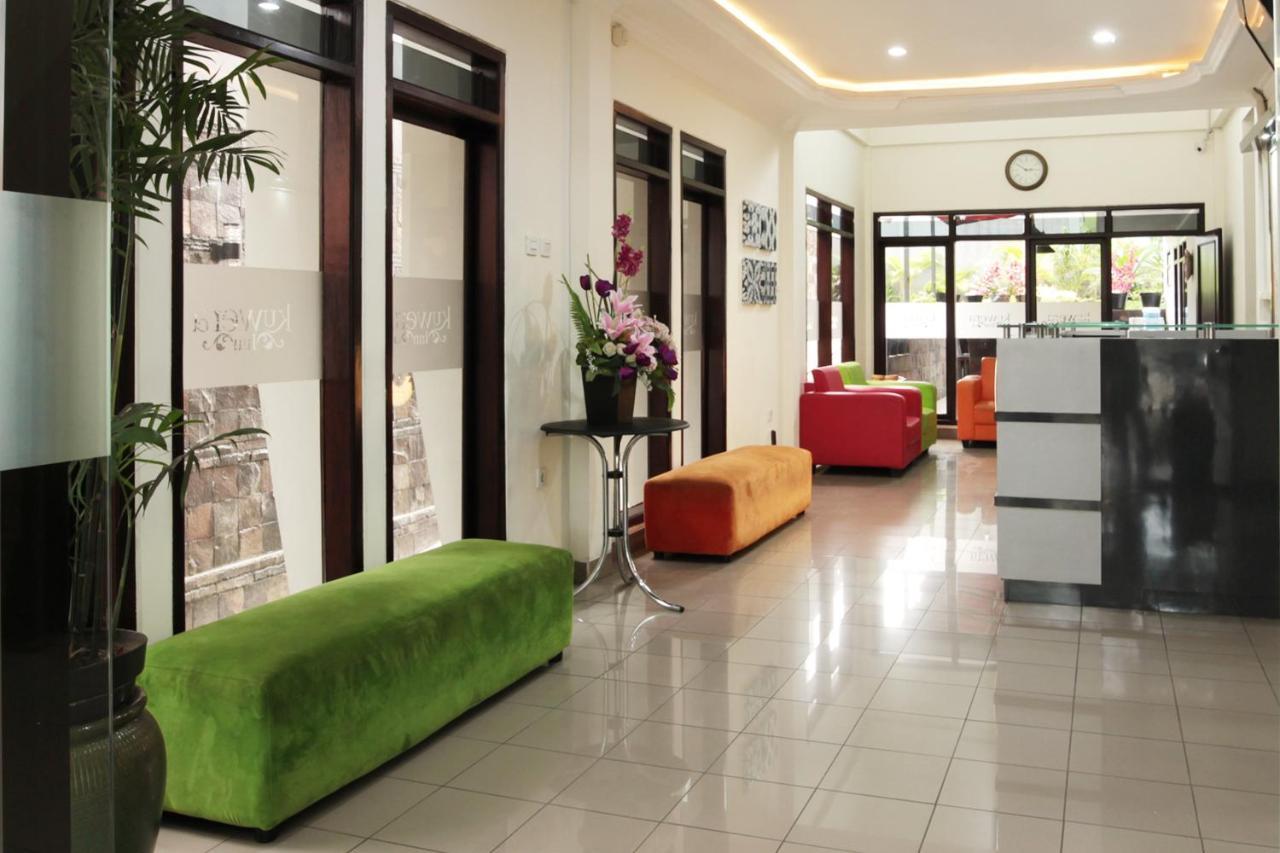 Oyo 202 Kuwera Hotel