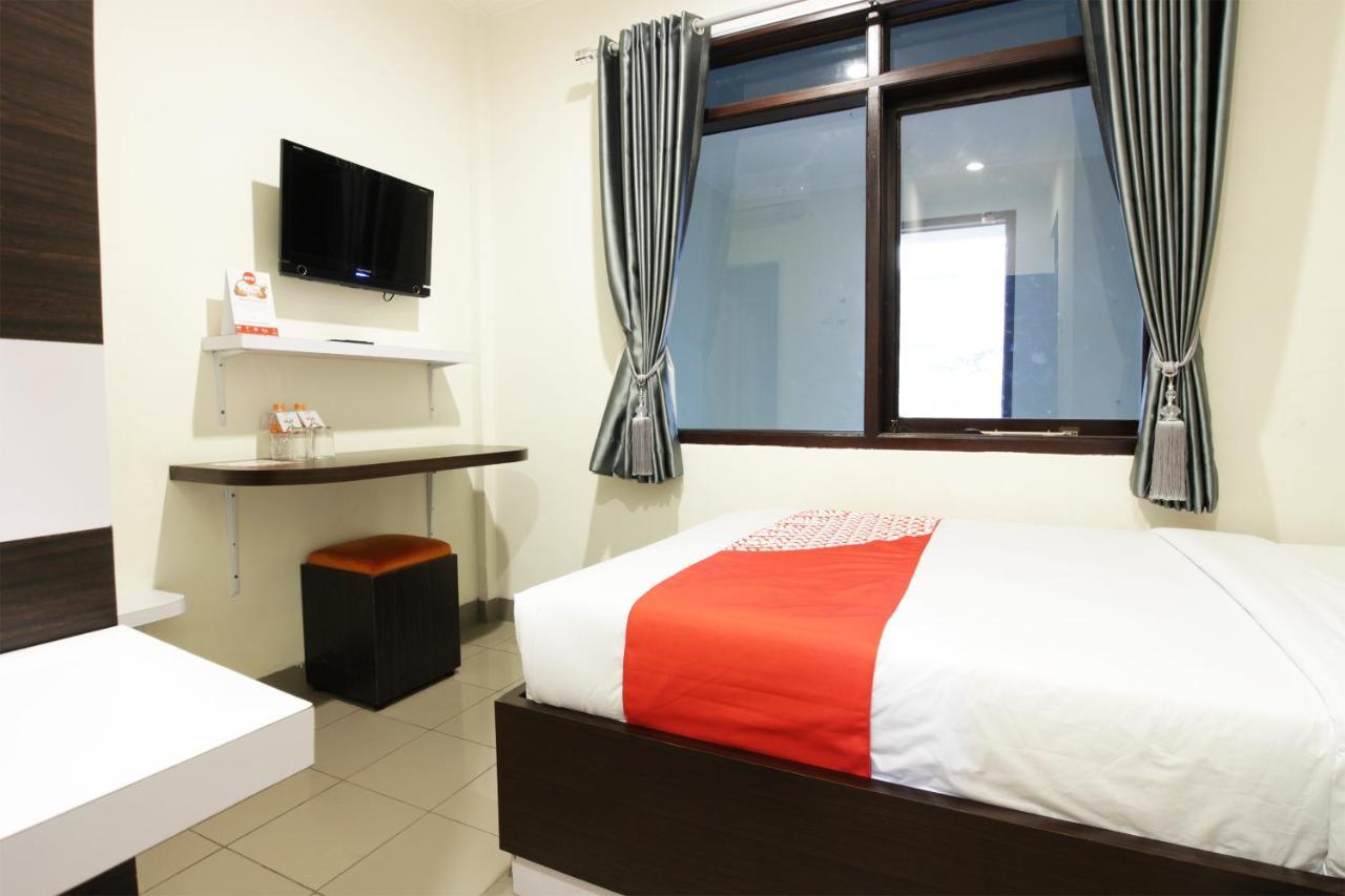 Oyo 202 Kuwera Hotel