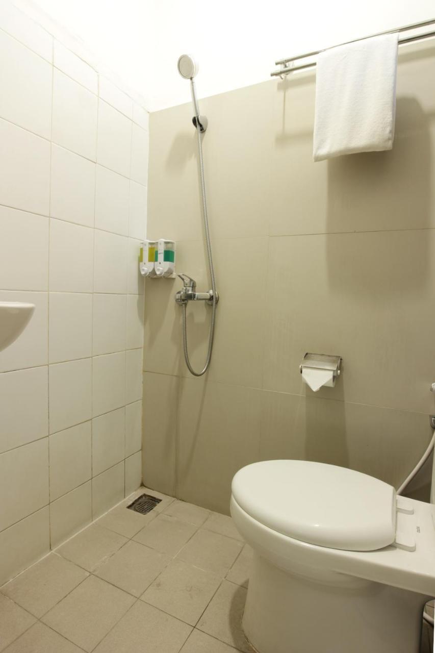 Hotel Oyo 202 Kuwera 2*